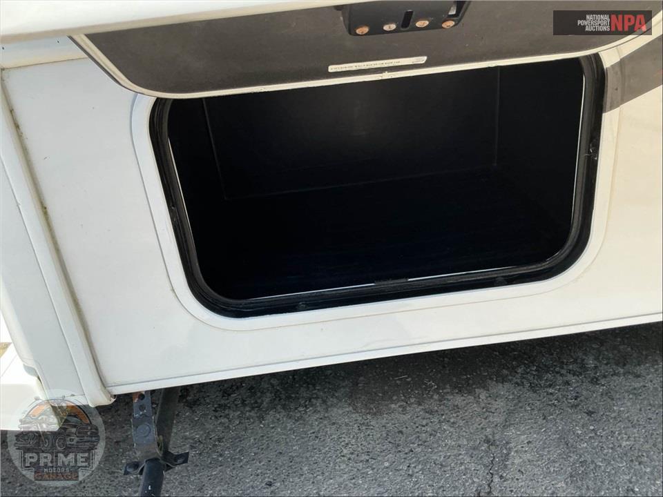 2018 Jayco M-30 XP FORD E450 - GREYHAWK PRESTIGE SERIES — фото 49