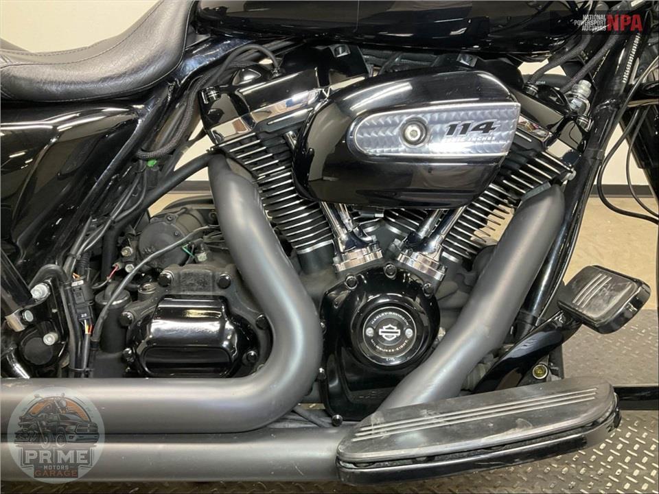2019 Harley-Davidson FLHXS STREET GLIDE SPECIAL — фото 6