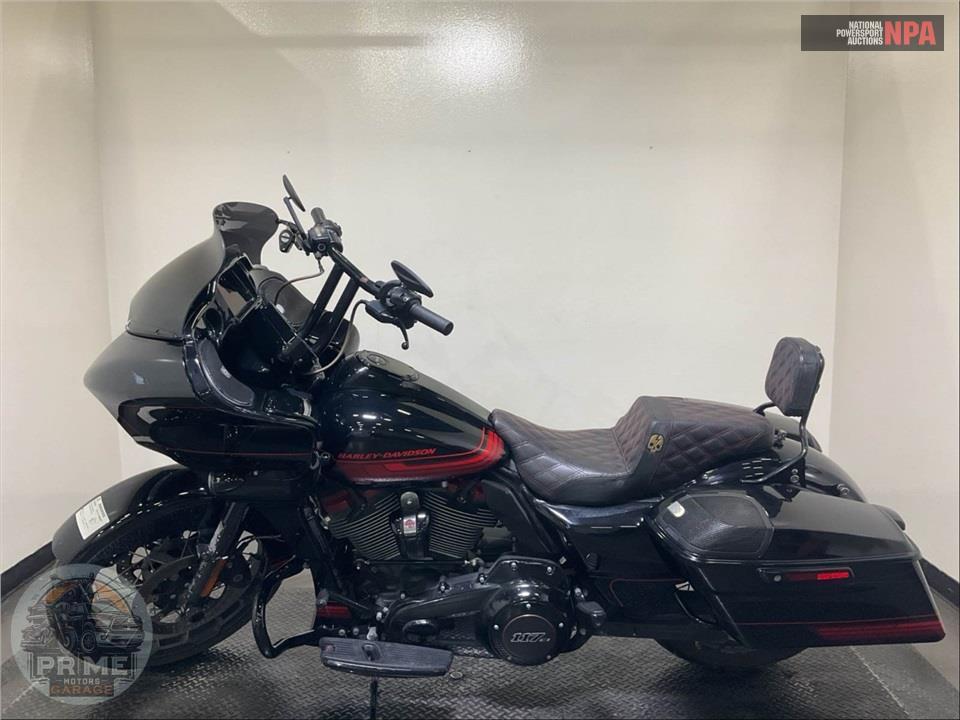 2021 Harley-Davidson FLTRXSE CVO ROAD GLIDE — фото 3