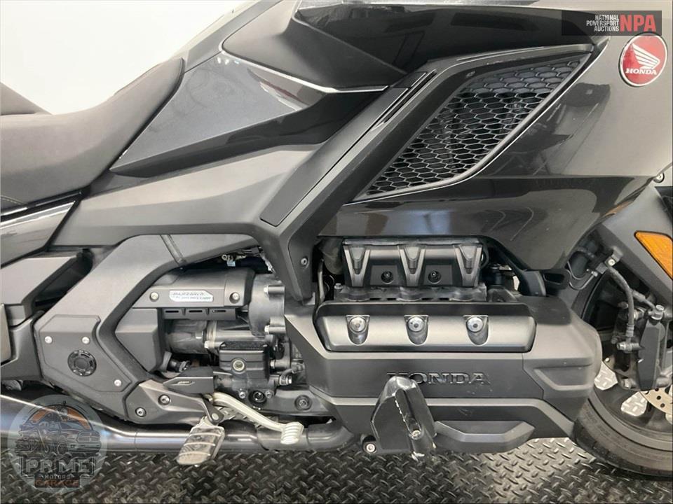 2022 Honda GL1800D GOLDWING TOUR DCT — фото 6