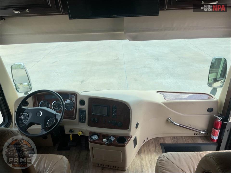 2017 Entegra Coach M-44B CUMMINS - INSIGNIA SERIES — фото 19