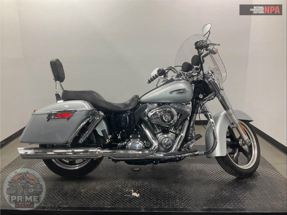 2012 Harley-Davidson FLD-103 DYNA SWITCHBACK — фото 1
