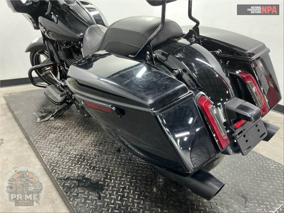 2025 Harley-Davidson FLHX STREET GLIDE — фото 22