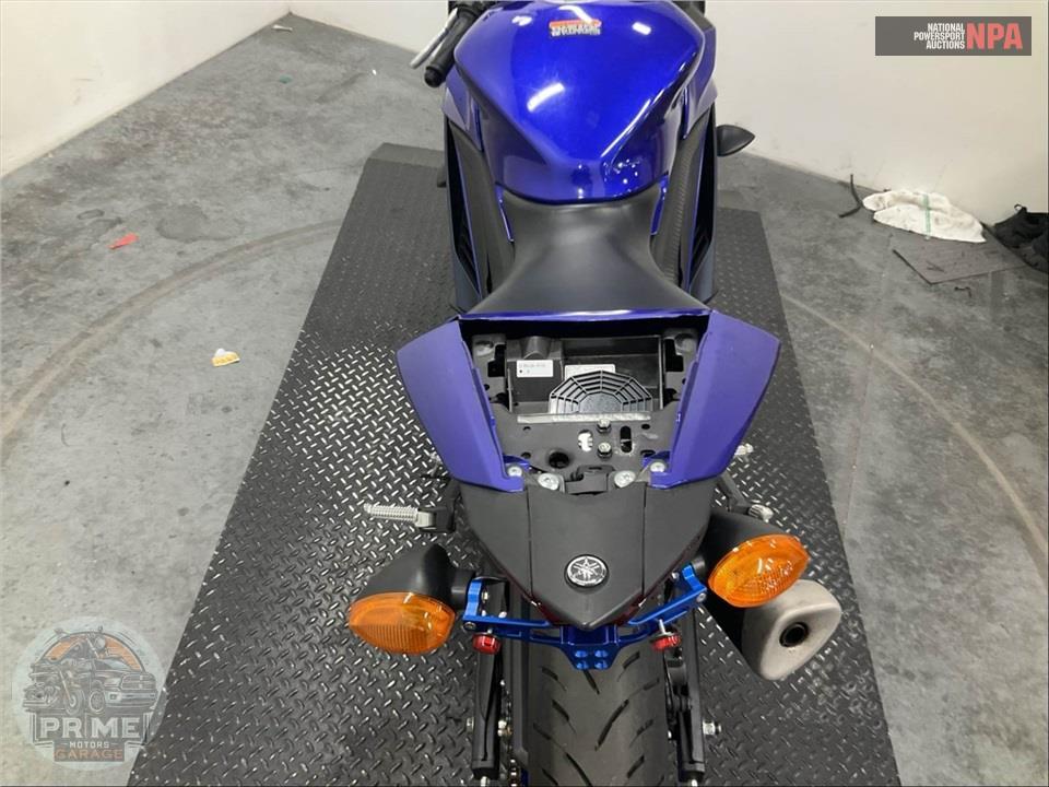 2023 Yamaha YZF-R3 — фото 23