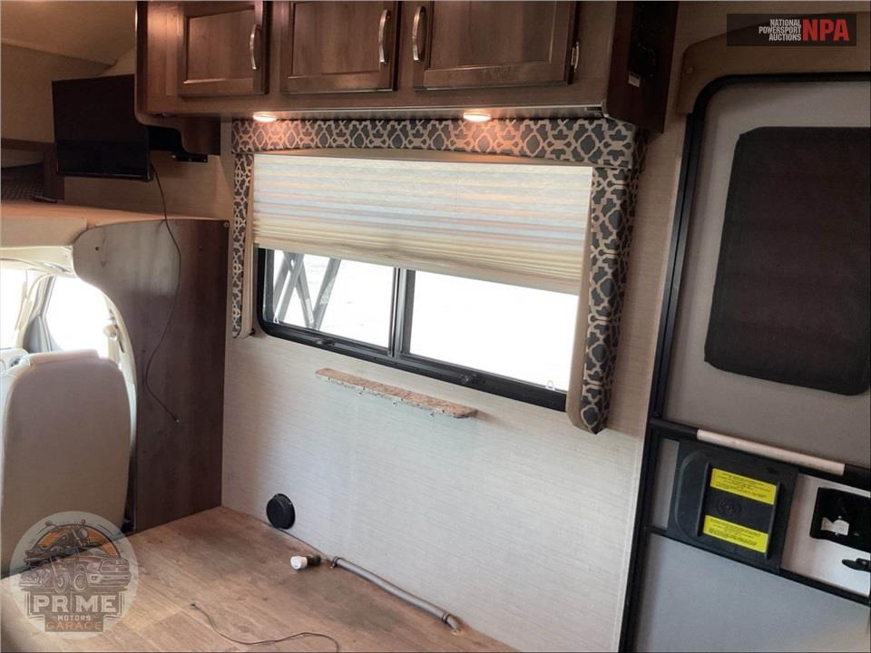 2018 Jayco M-31 XL FORD E450 REDHAWK SERIES — фото 9