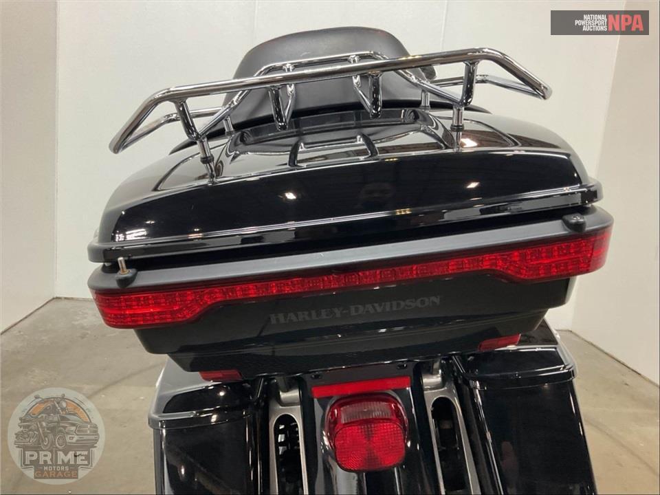 2019 Harley-Davidson FLTRU ROAD GLIDE ULTRA — фото 23