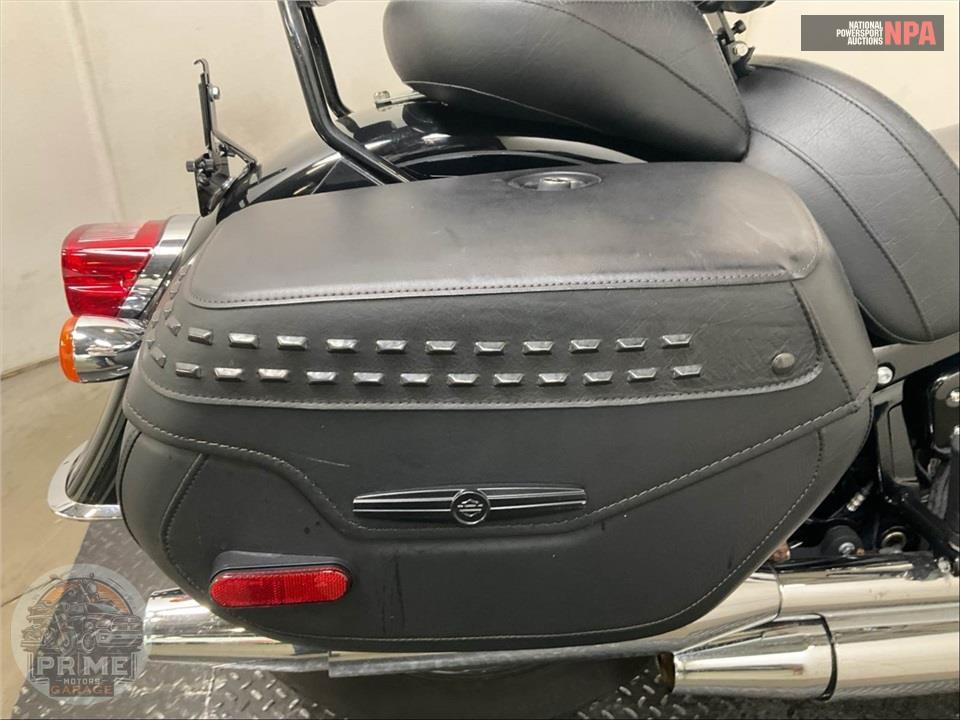 2019 Harley-Davidson FLHC HERITAGE CLASSIC — фото 22