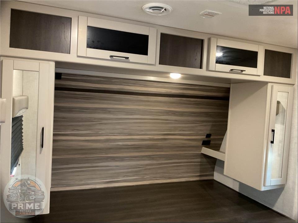 2021 Crossroads Rv M-27 RBS - CRUISER AIRE SERIES — фото 12