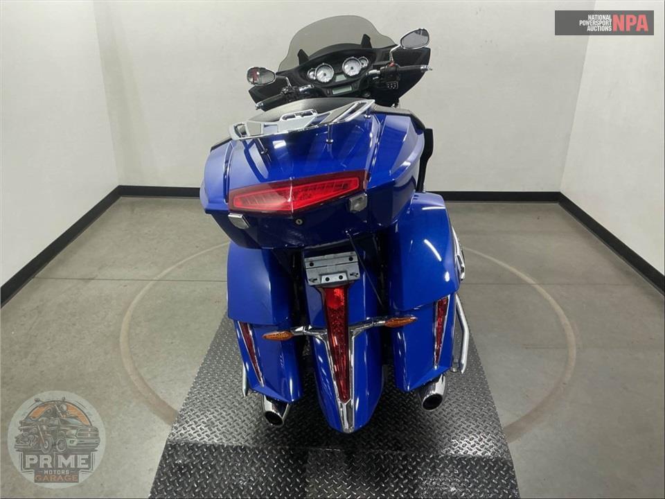 2013 Victory Motorcycles CROSS COUNTRY TOUR BLUE — фото 4