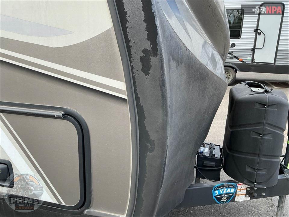 2019 Keystone Rv M-330 RL - LAREDO SERIES — фото 48
