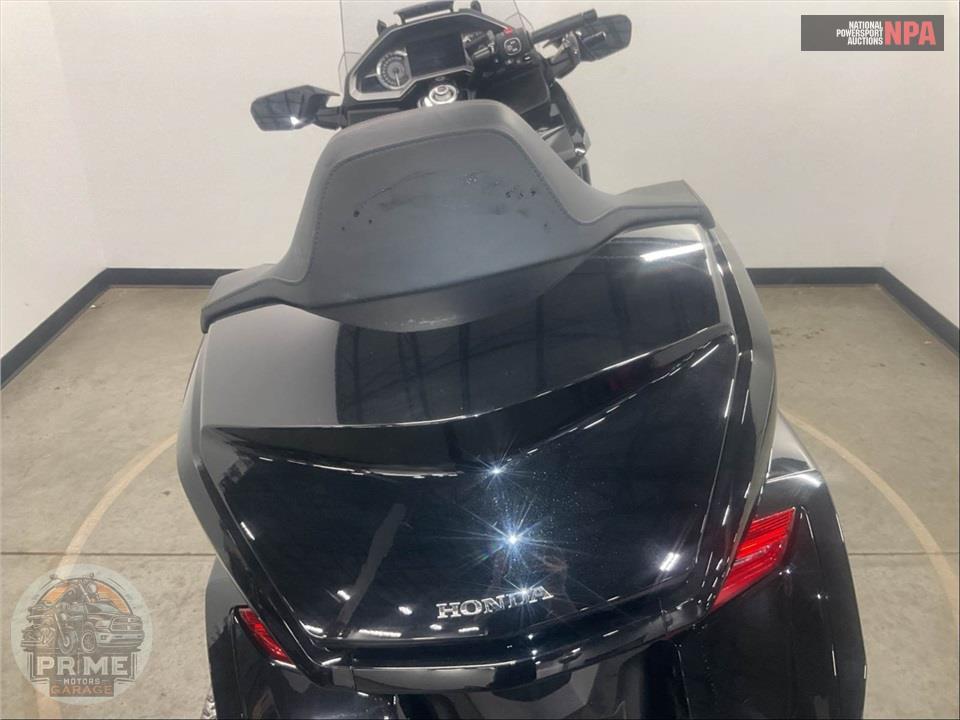 2019 Honda GL1800D GOLDWING TOUR DCT (BLACK) — фото 19