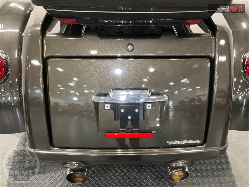 2020 Harley-Davidson FLHTCUTG TRI GLIDE ULTRA — фото 19