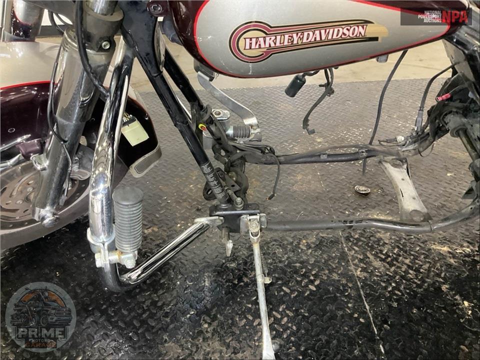 2007 Harley-Davidson FLHTC ELECTRA GLIDE CLASSIC — фото 18