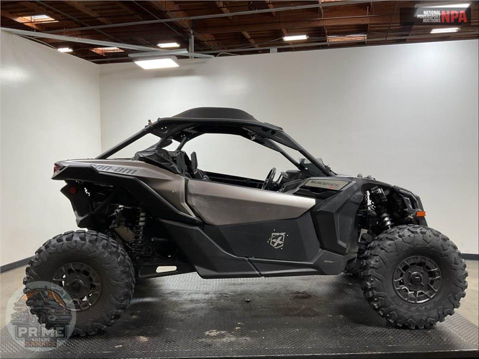 2019 Can-Am MAVERICK X3 X DS TURBO R — фото 1