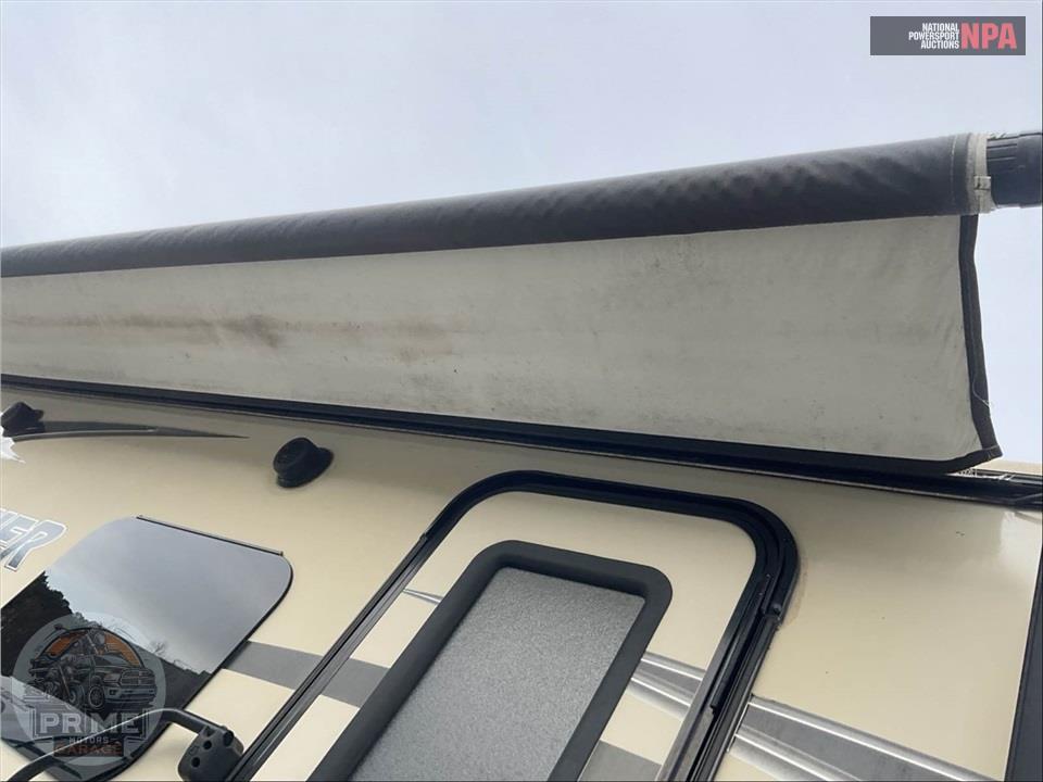 2017 Keystone Rv M-19 FBPR - BULLET PREMIER SERIES — фото 38