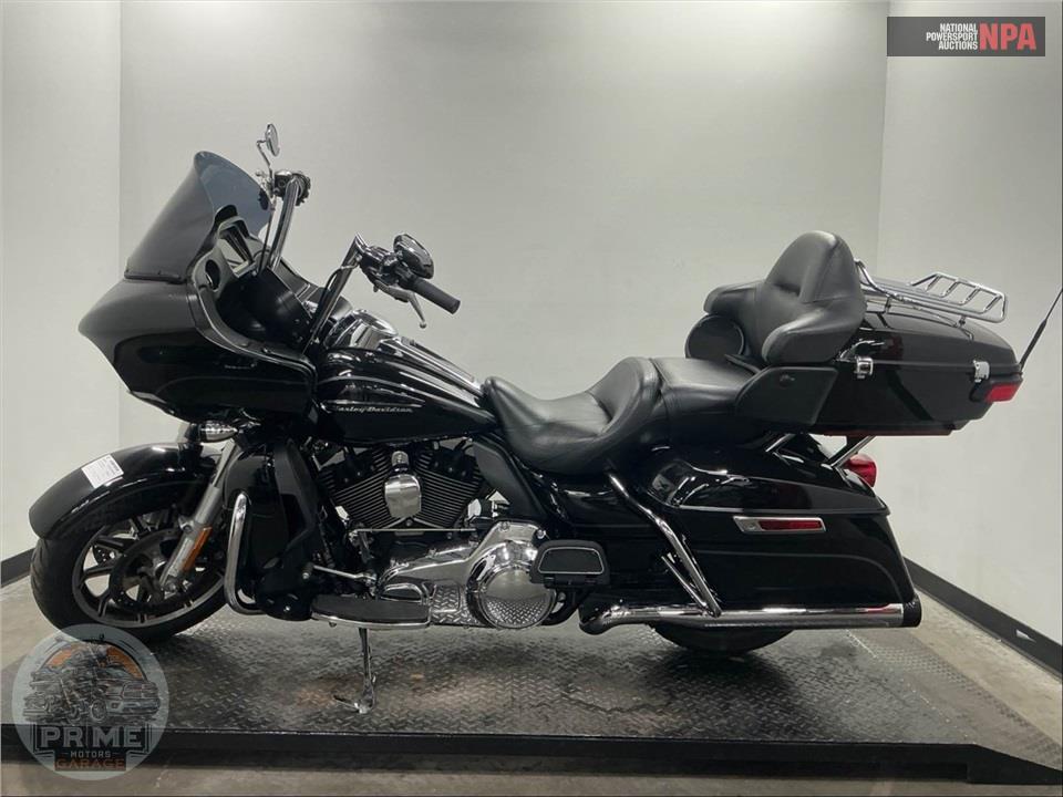 2016 Harley-Davidson FLTRU ROAD GLIDE ULTRA — фото 3