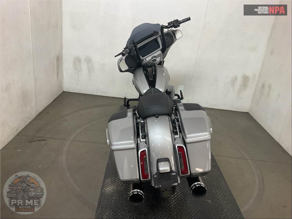 2023 Harley-Davidson FLHXSE CVO STREET GLIDE — фото 4