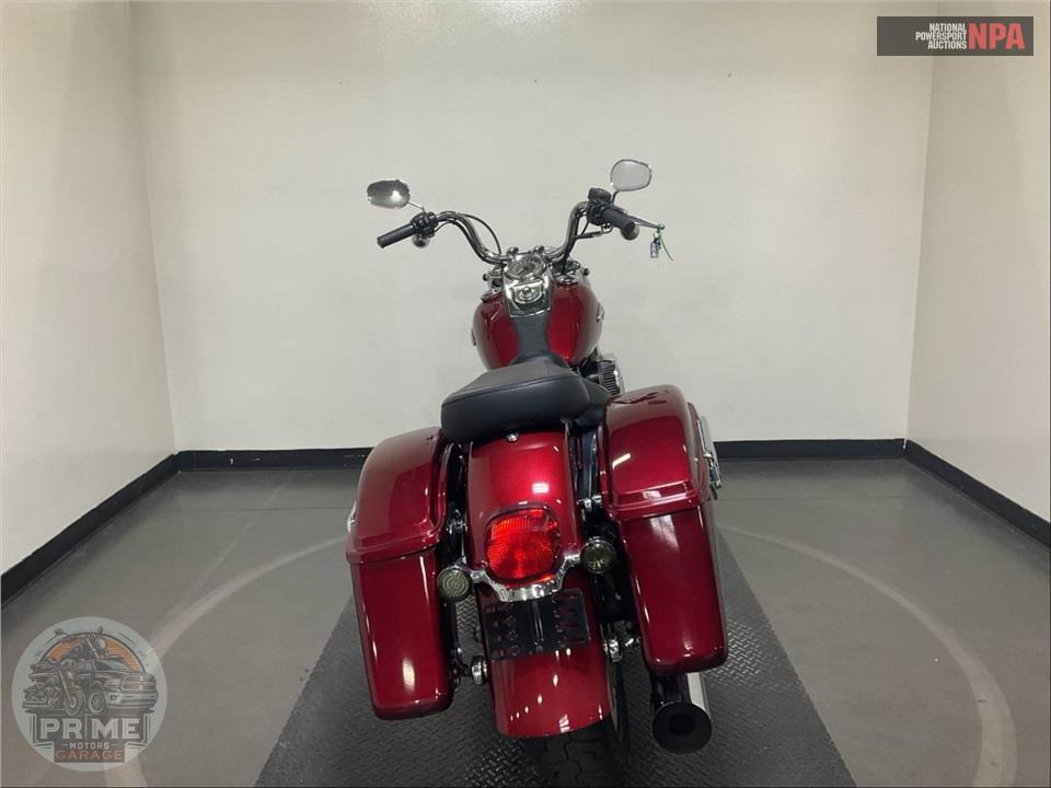 2016 Harley-Davidson FLD-103 DYNA SWITCHBACK — фото 4