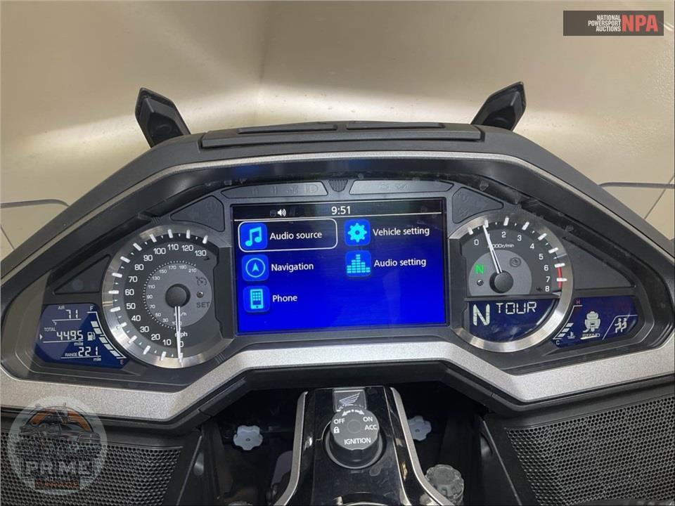 2018 Honda GL1800D GOLDWING TOUR DCT (BLUE) — фото 5