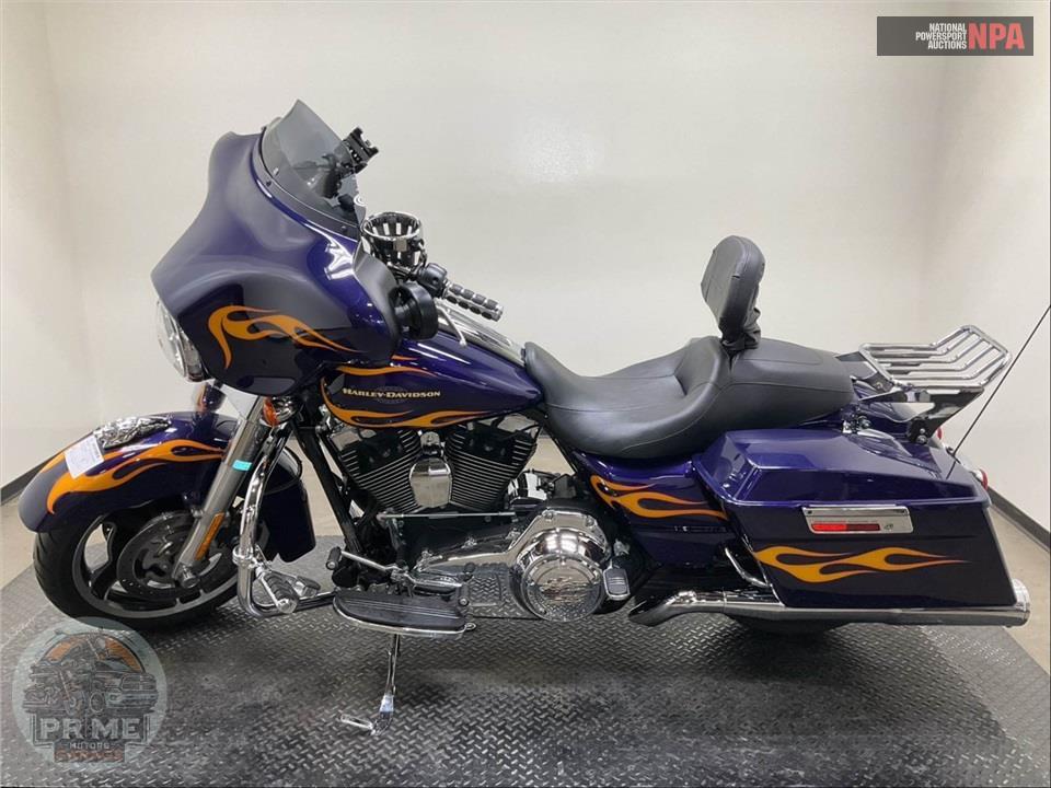 2012 Harley-Davidson FLHX STREET GLIDE — фото 3