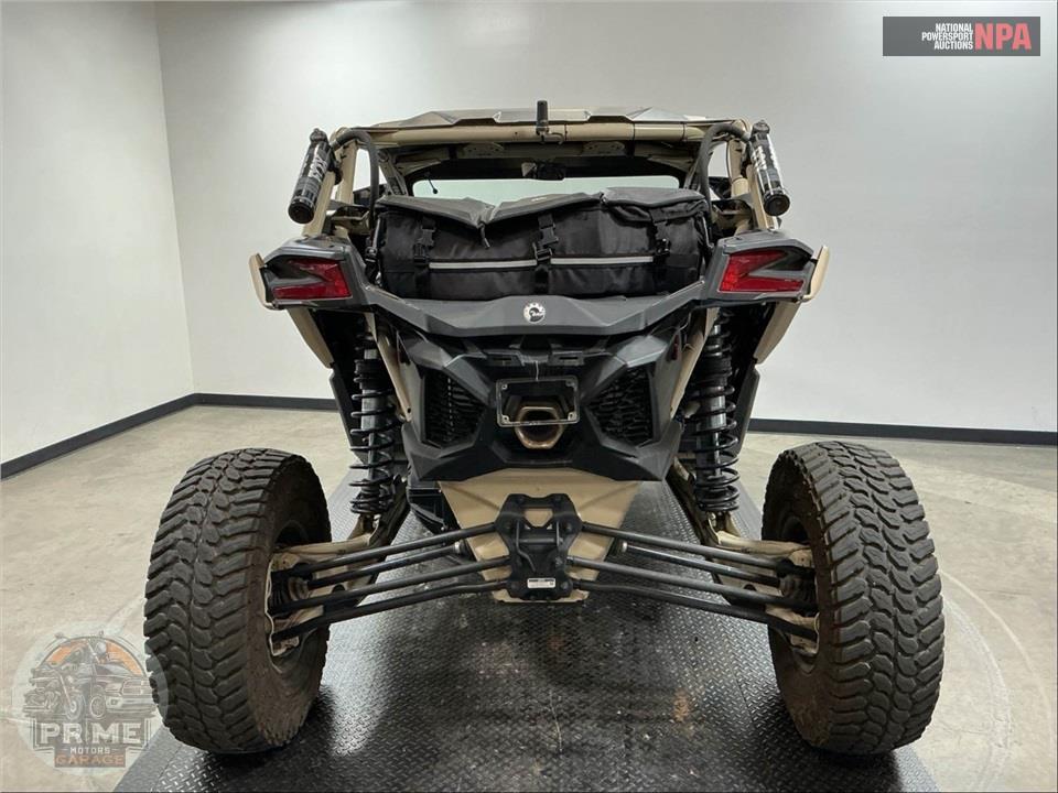 2023 Can-Am MAVERICK X3 X RC  TURBO RR 72 — фото 4