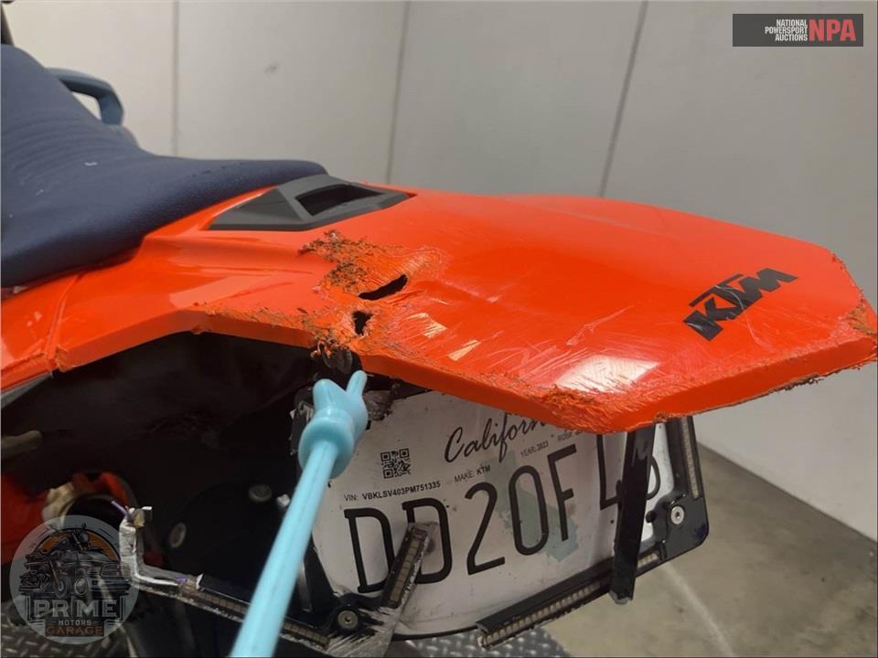 2023 Ktm 690 SMC R — фото 15