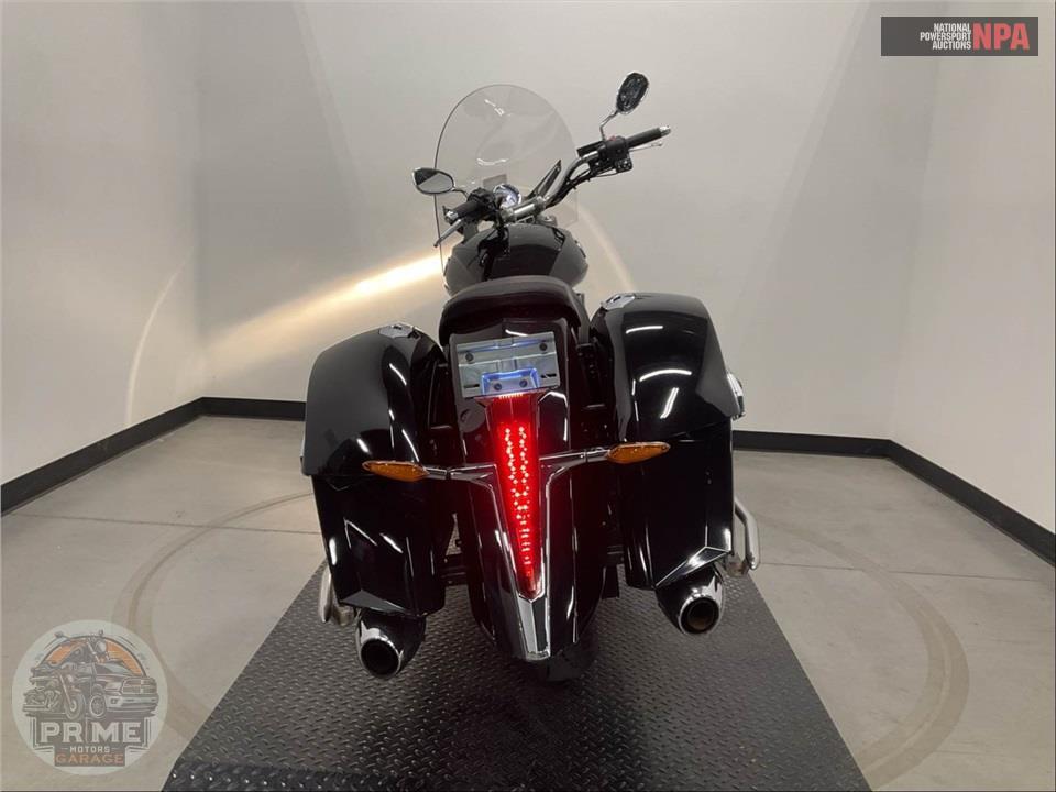 2012 Victory Motorcycles CROSS ROADS BLACK — фото 4