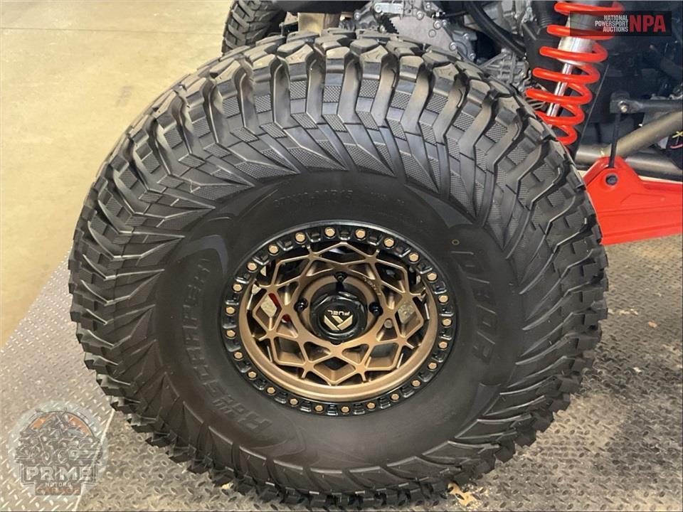 2023 Can-Am MAVERICK X3 X MR TURBO RR 72 — фото 21