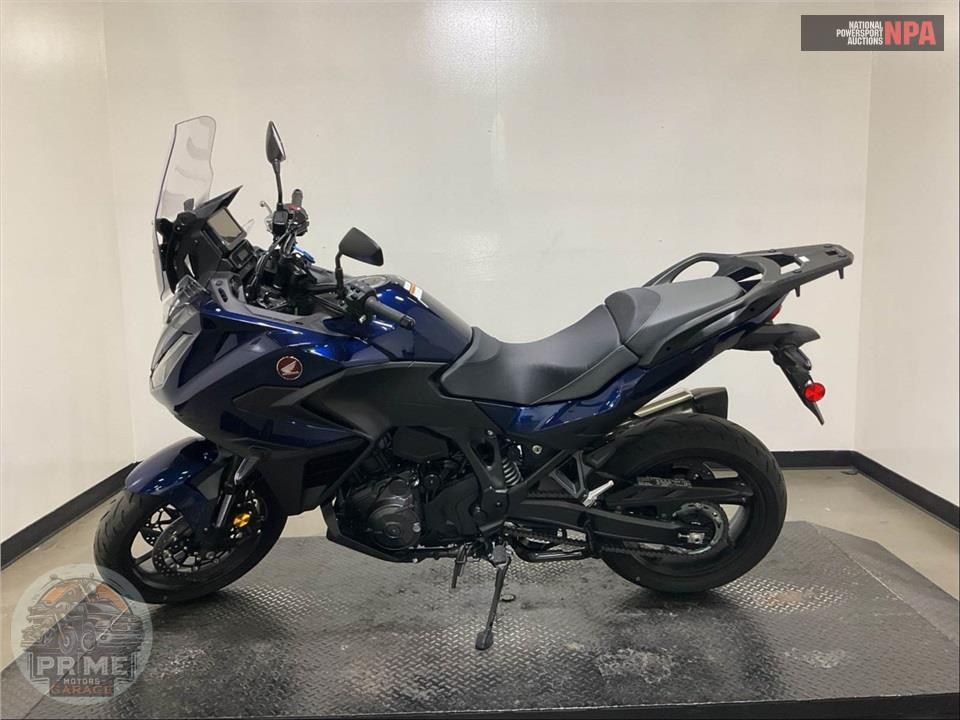 2025 Honda NT1100 DCT — фото 3