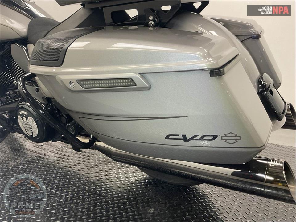 2023 Harley-Davidson FLTRXSE CVO ROAD GLIDE — фото 17