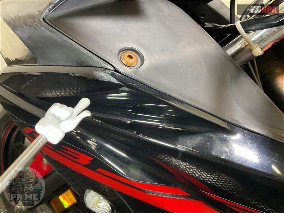 2015 Yamaha YZF-R3 — фото 22