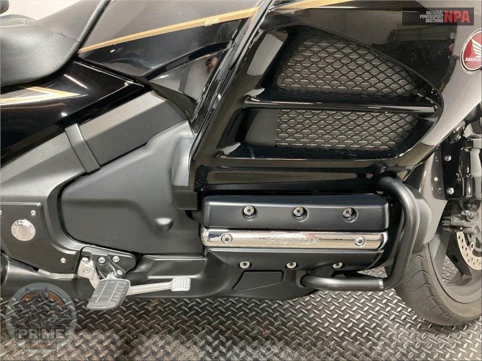 2016 Honda GL18HPMG GOLDWING — фото 7
