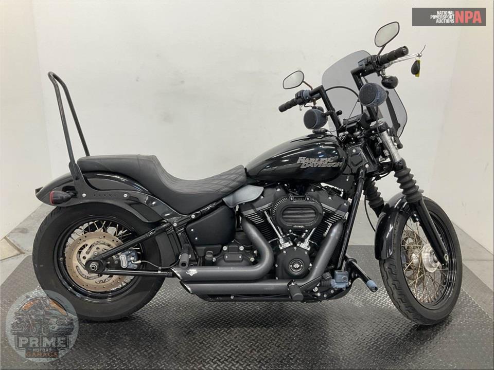 2018 Harley-Davidson FXBB STREET BOB — фото 1