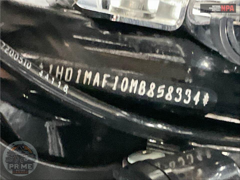 2021 Harley-Davidson FLHTCUTG TRI GLIDE ULTRA CLASSIC — фото 30