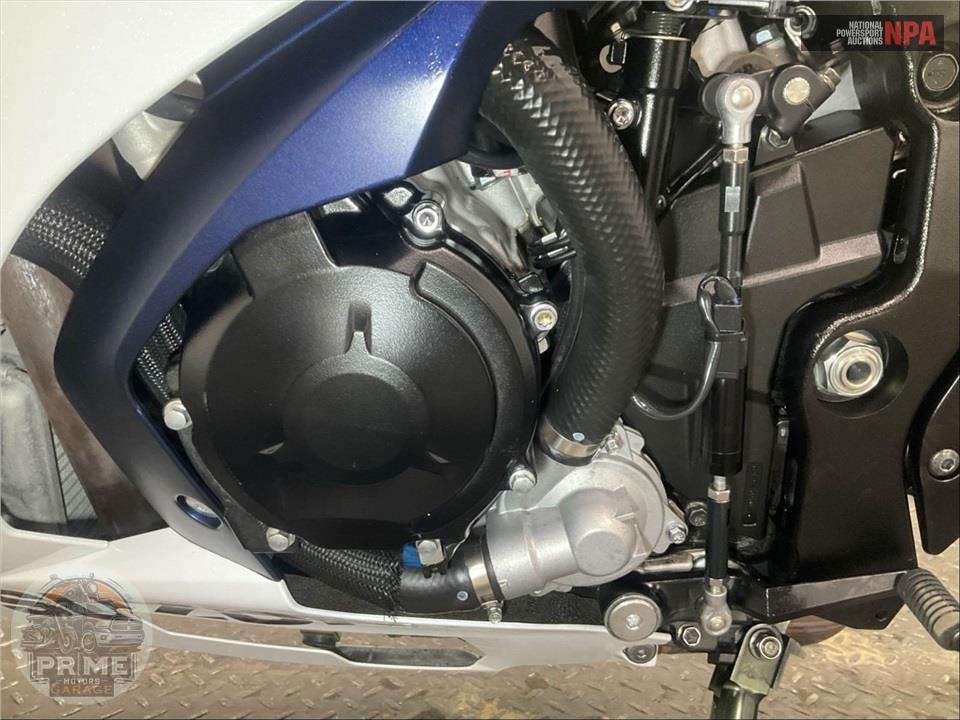 2023 Suzuki GSX-R1000 — фото 10