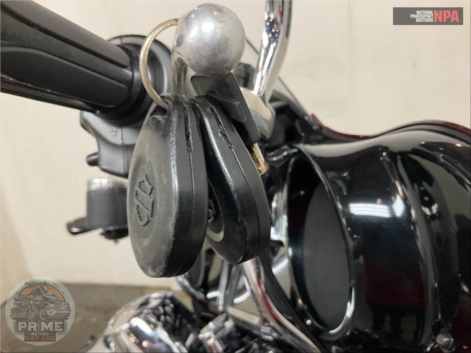 2014 Harley-Davidson FLHTK ELECTRA GLIDE ULTRA LIMITED — фото 12