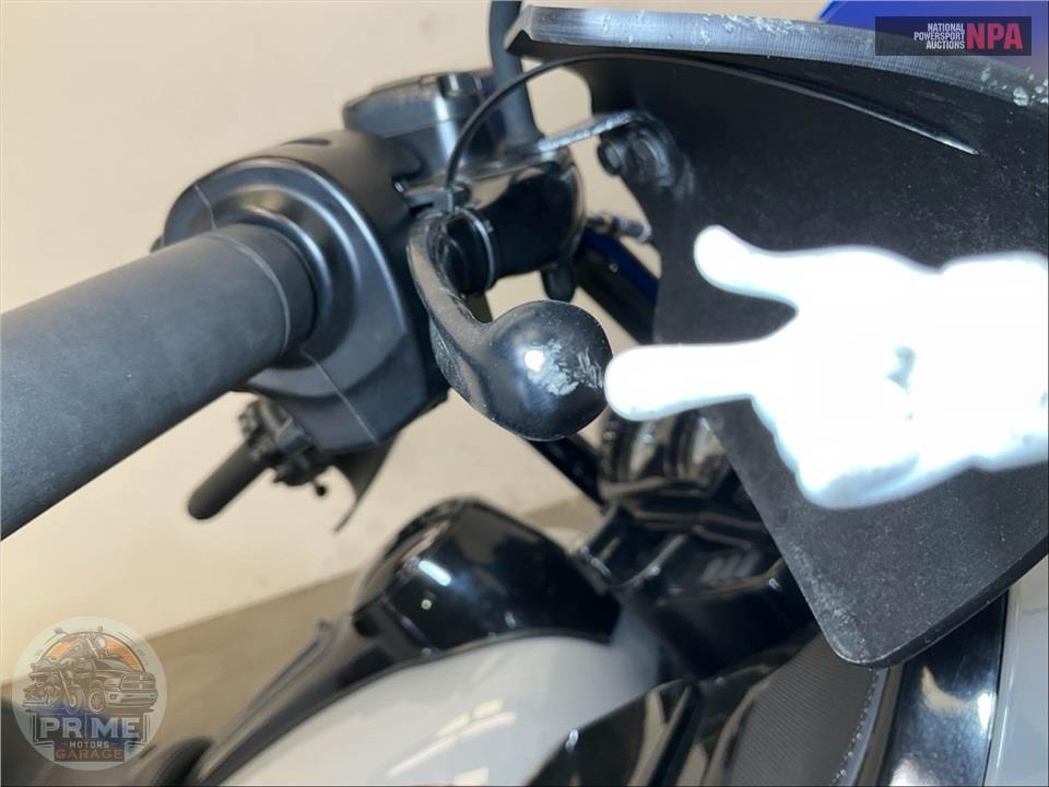 2023 Harley-Davidson FLTRK ROAD GLIDE LIMITED — фото 30