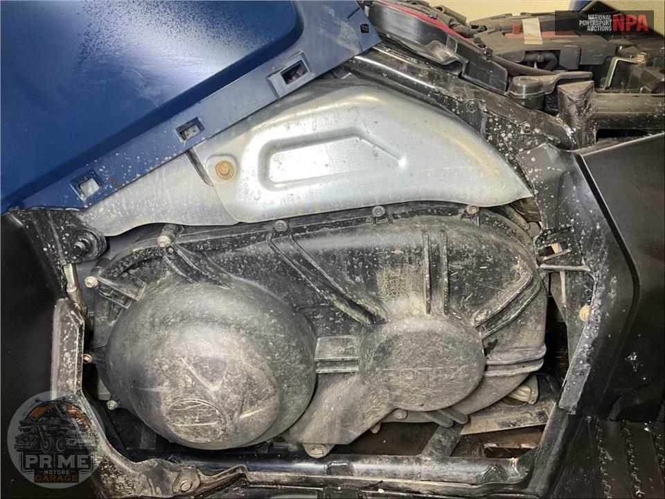 2025 Can-Am OUTLANDER MAX LIMITED 1000R — фото 9