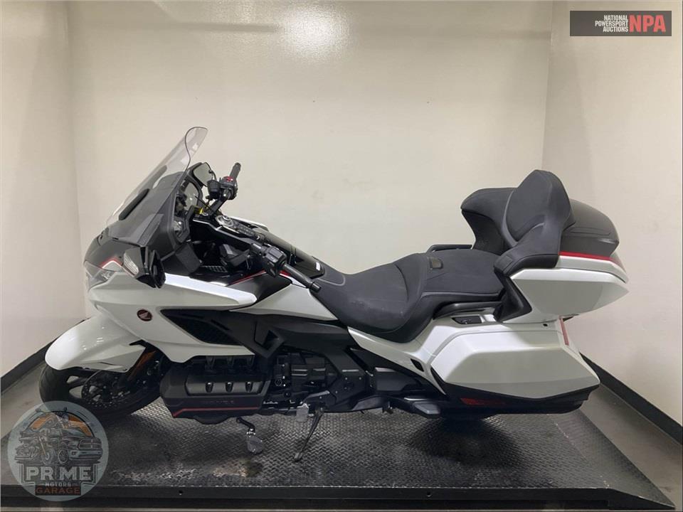 2024 Honda GL1800D GOLDWING TOUR DCT — фото 2
