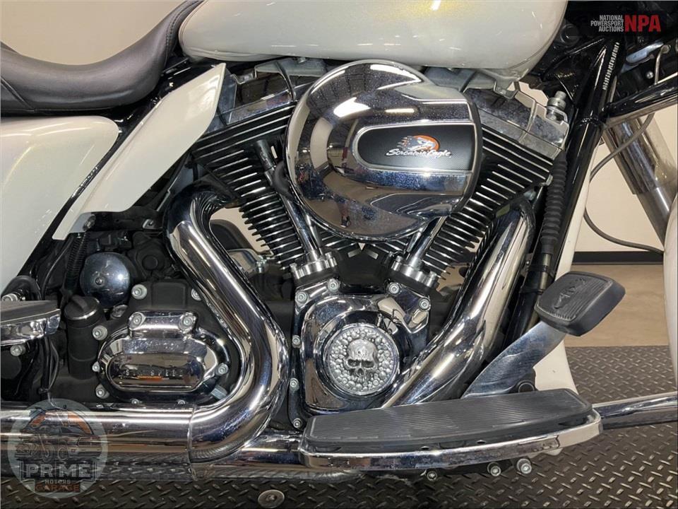 2015 Harley-Davidson FLHR ROAD KING — фото 6