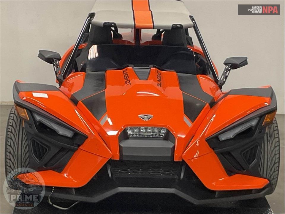 2024 Polaris SLINGSHOT SL AUTODRIVE — фото 2
