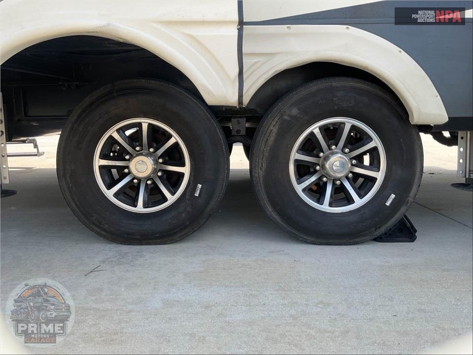 2018 Sierra By Forest River M-387MKOK - FIFTH WHEEL SERIES — фото 40