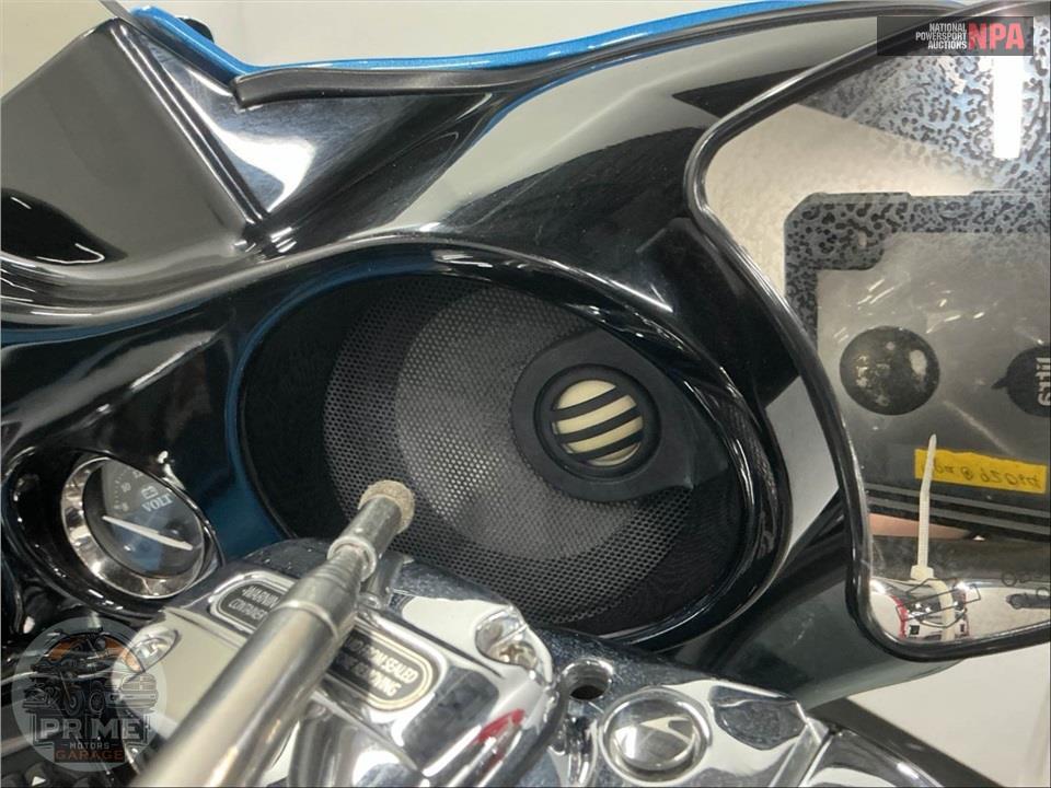 2011 Harley-Davidson FLHTK ELECTRA GLIDE UL LI — фото 36