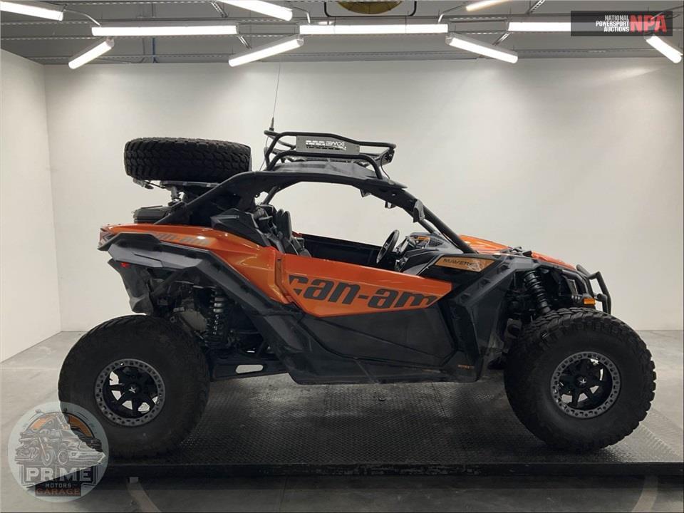 2019 Can-Am MAVERICK X3 X DS TURBO R — фото 1