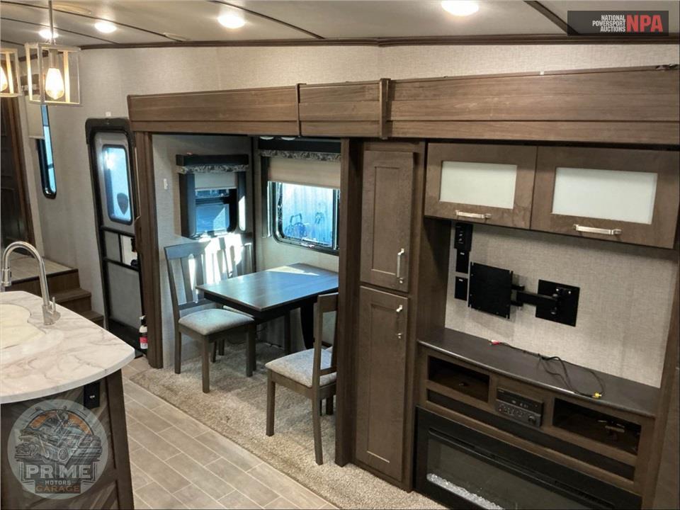 2020 Keystone Rv M-298 SRL - LAREDO FIFTH WHEEL SERIES — фото 9