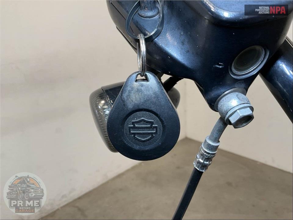 2019 Harley-Davidson FXBB STREET BOB — фото 13