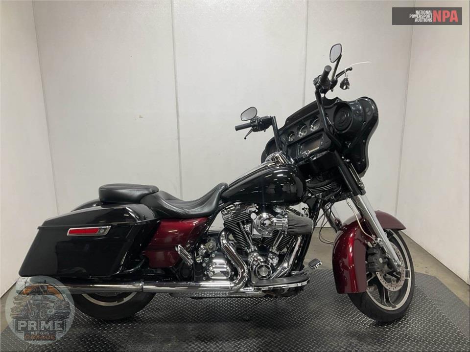 2014 Harley-Davidson FLHXS STREET GLIDE — фото 1