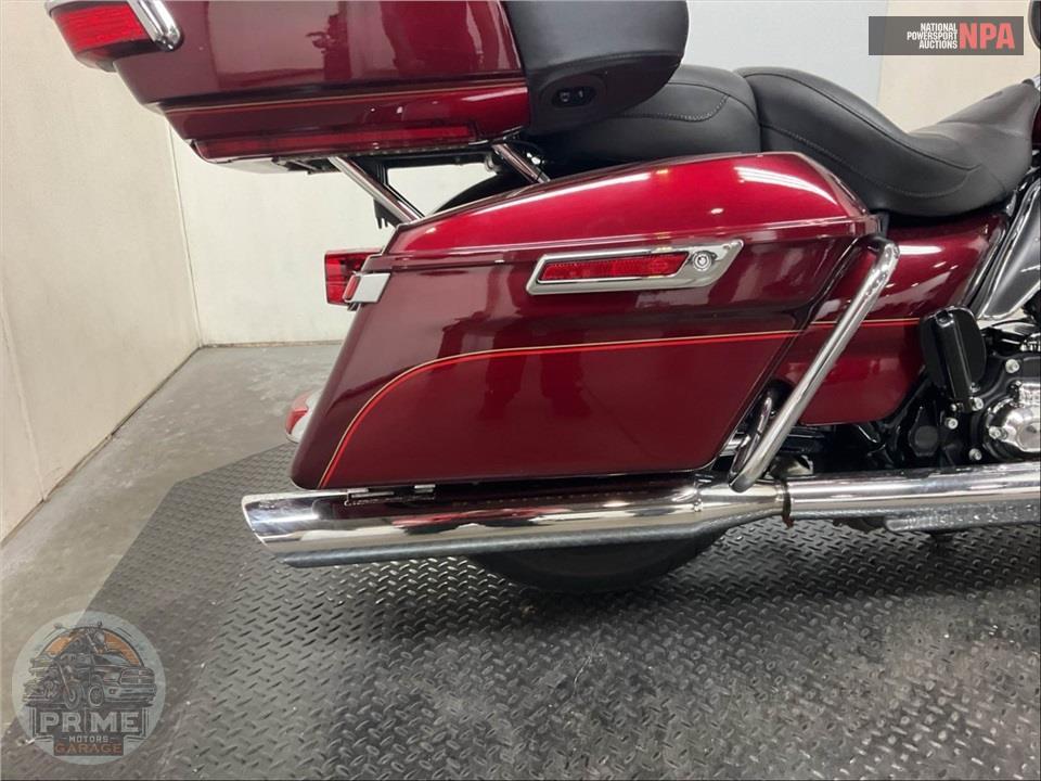 2016 Harley-Davidson FLHTCUL ULTRA CLASSIC LOW — фото 19