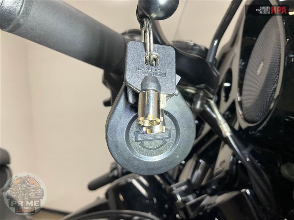 2021 Harley-Davidson FLHTK ULTRA LIMITED — фото 11