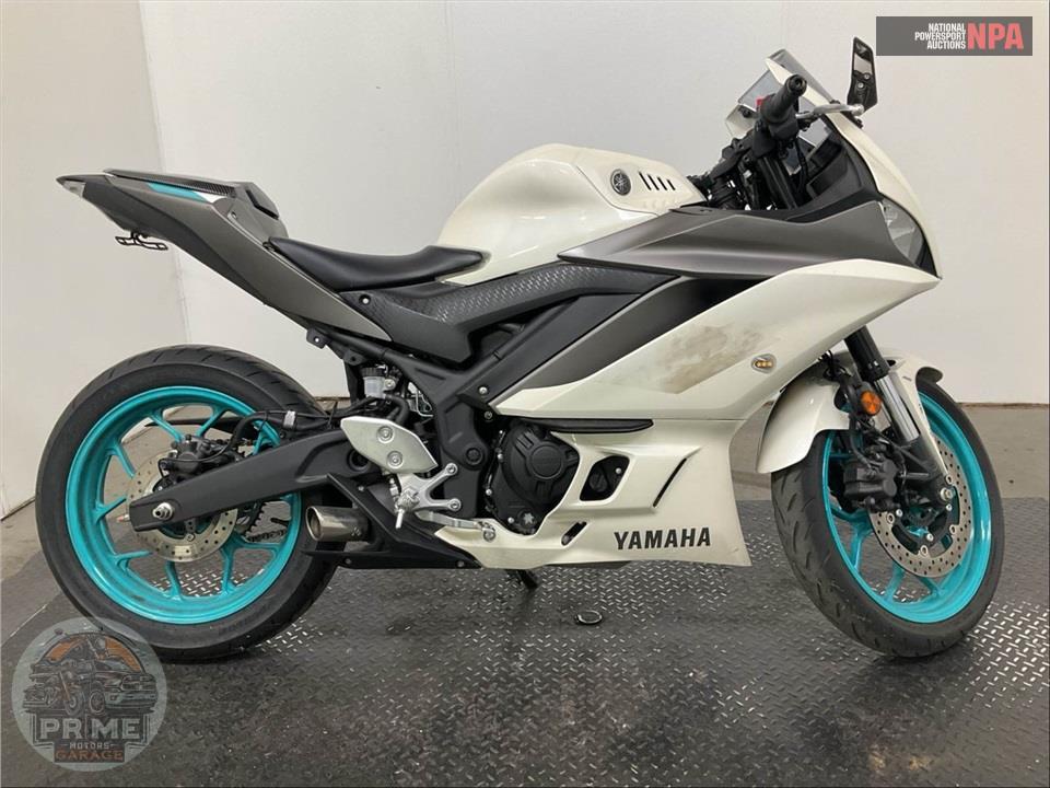 2024 Yamaha YZF-R3 — фото 1